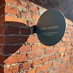 Dziki Spokoj Z Balia W Krainie Wygaslych Wulkanow * Wojcieszow