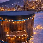 Ferienhaus Dziki Spokoj Z Balia W Krainie Wygaslych Wulkanow