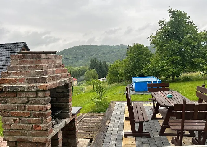 Dziki Spokoj Z Balia W Krainie Wygaslych Wulkanow * Wojcieszów