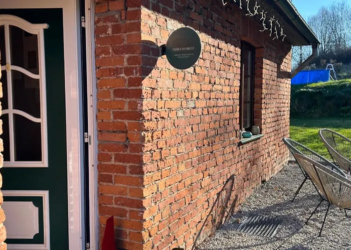 Dziki Spokoj Z Balia W Krainie Wygaslych Wulkanow * Wojcieszów