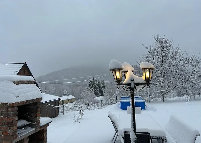 Dziki Spokoj Z Balia W Krainie Wygaslych Wulkanow بيت للعطل Wojcieszów