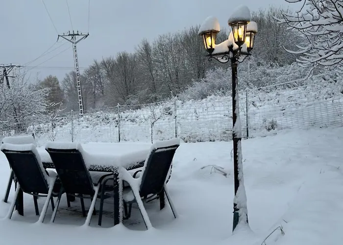 Dziki Spokoj Z Balia W Krainie Wygaslych Wulkanow Wojcieszów