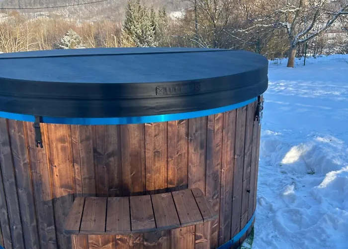 Dziki Spokoj Z Balia W Krainie Wygaslych Wulkanow Wojcieszów